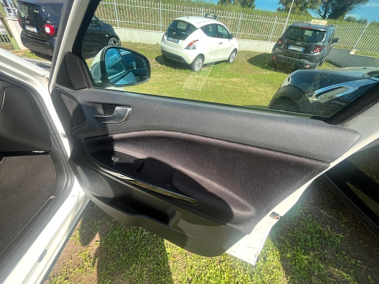 ALFA ROMEO GIULIETTA 1.6 JTDm-2 105 CV PROGRESSION