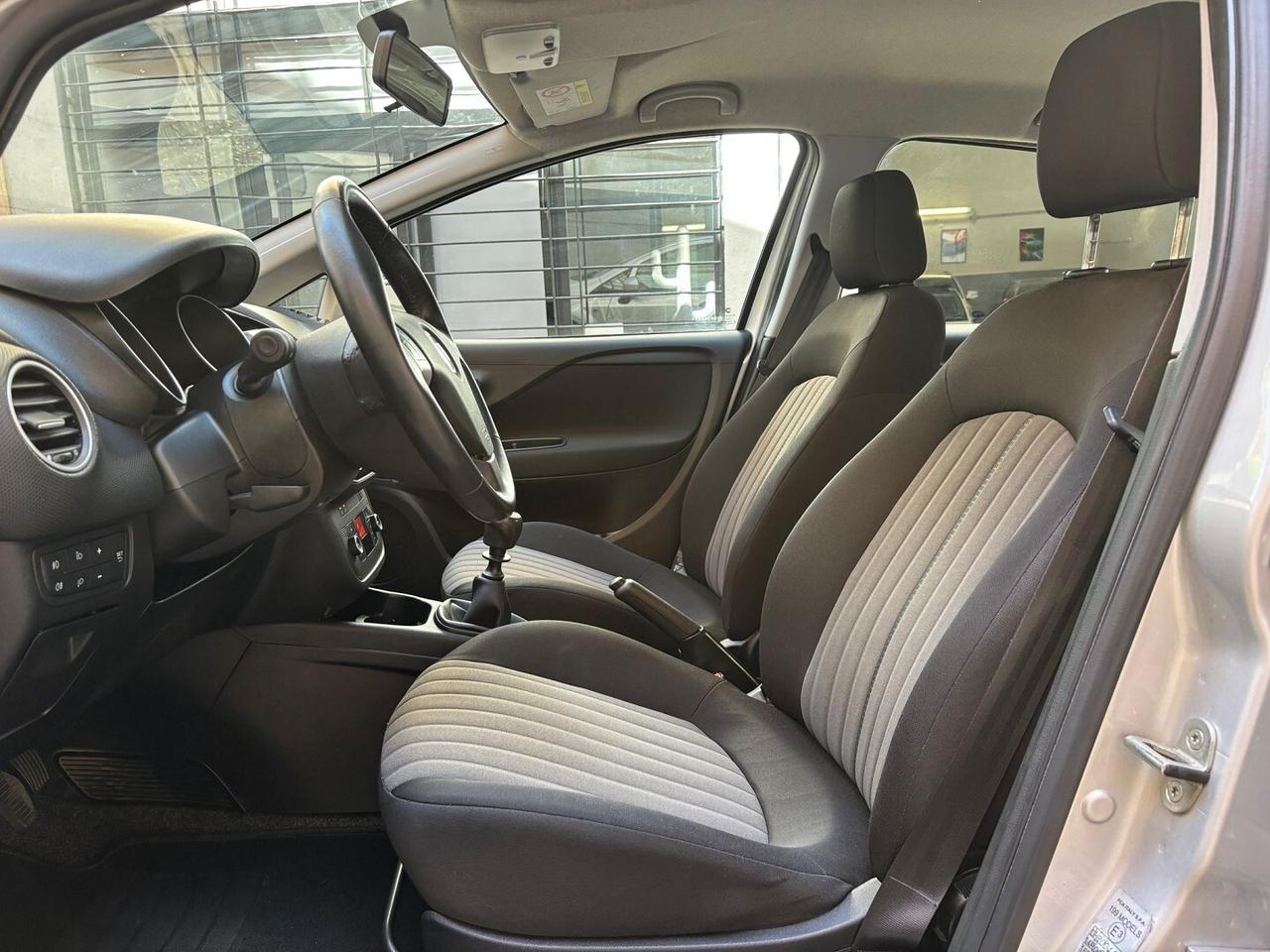 FIAT PUNTO 1.2 - GARANZIA 24 MESI