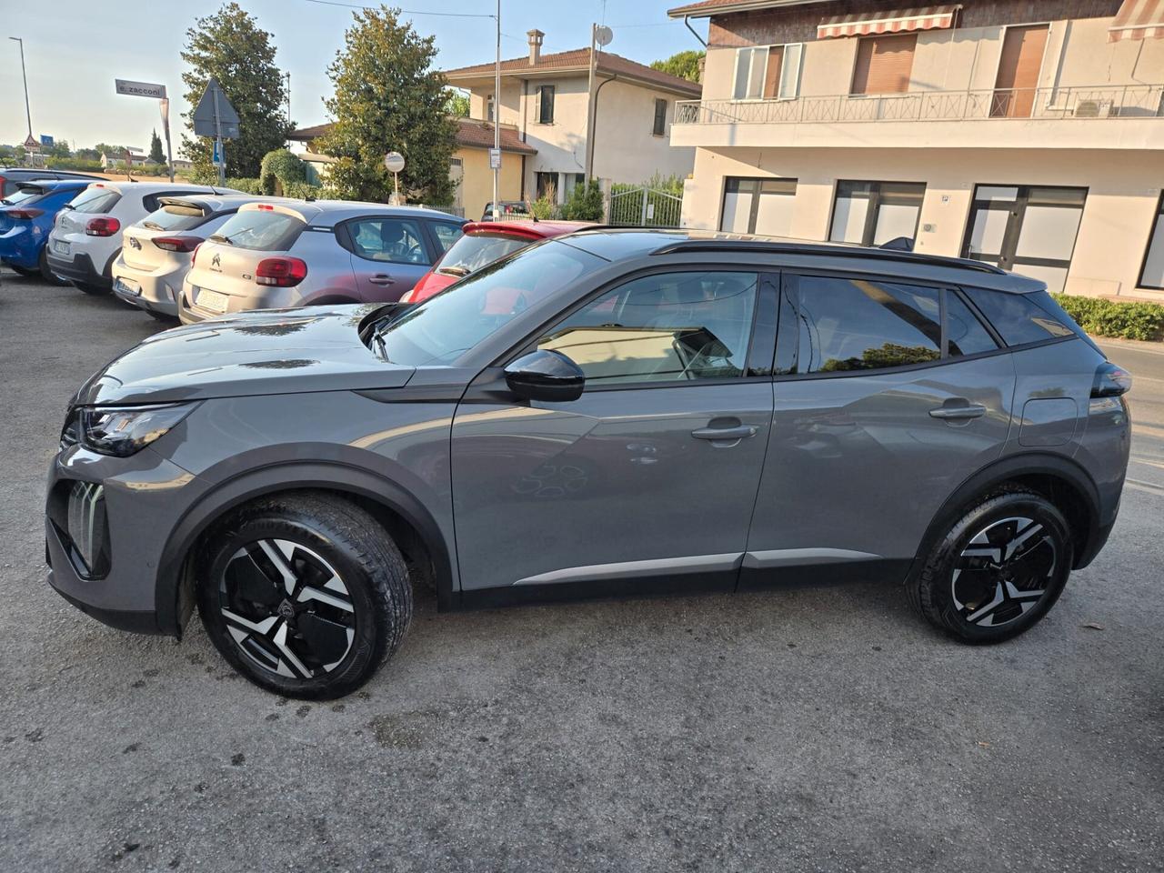PEUGEOT 2008 ALLURE EAT8 1.2 131 cv BENZINA -PROMO LUGLIO GA FIN&SAFE-