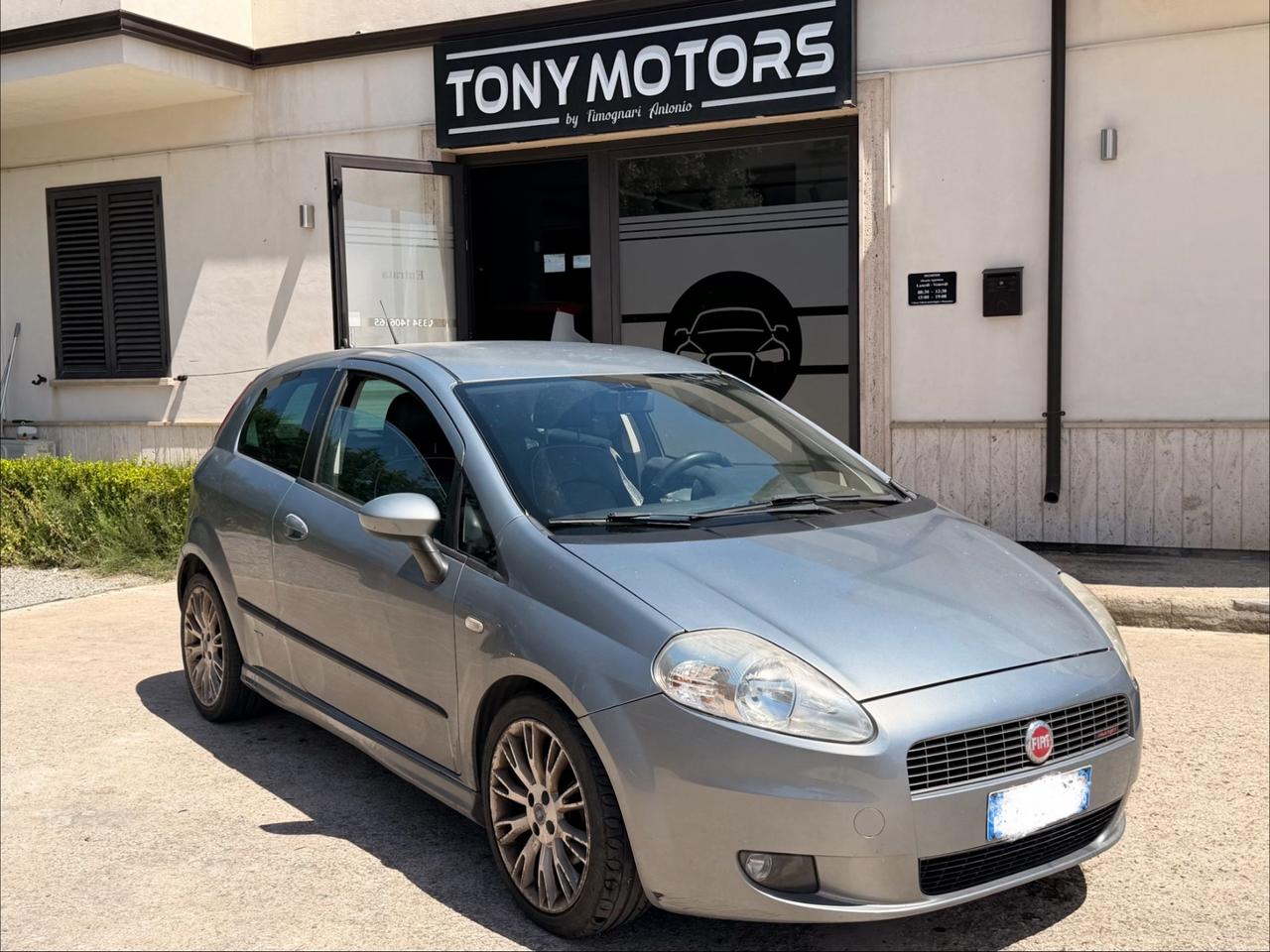 Fiat Grande Punto 1.9 MJT 130 CV 3 porte Sport