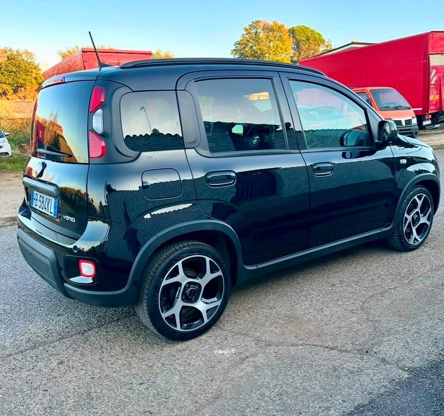 Fiat Panda Sport 1.0 Hybrid