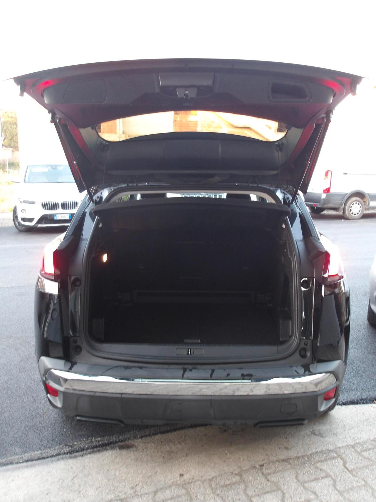 Peugeot 3008 3008 1.5 bluehdi Business s&s 130cv eat8