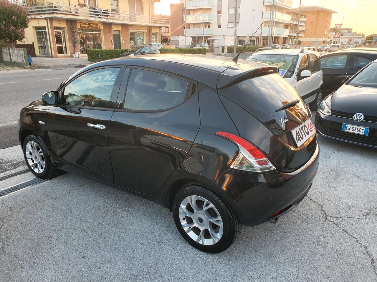 Lancia Ypsilon 1.2 69 CV Gold Neopatentati 2016