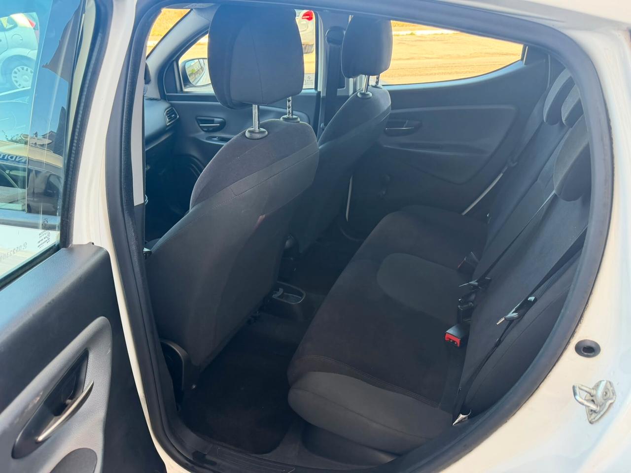 Lancia Ypsilon 1.2 69 CV 5 porte GPL Ecochic Gold