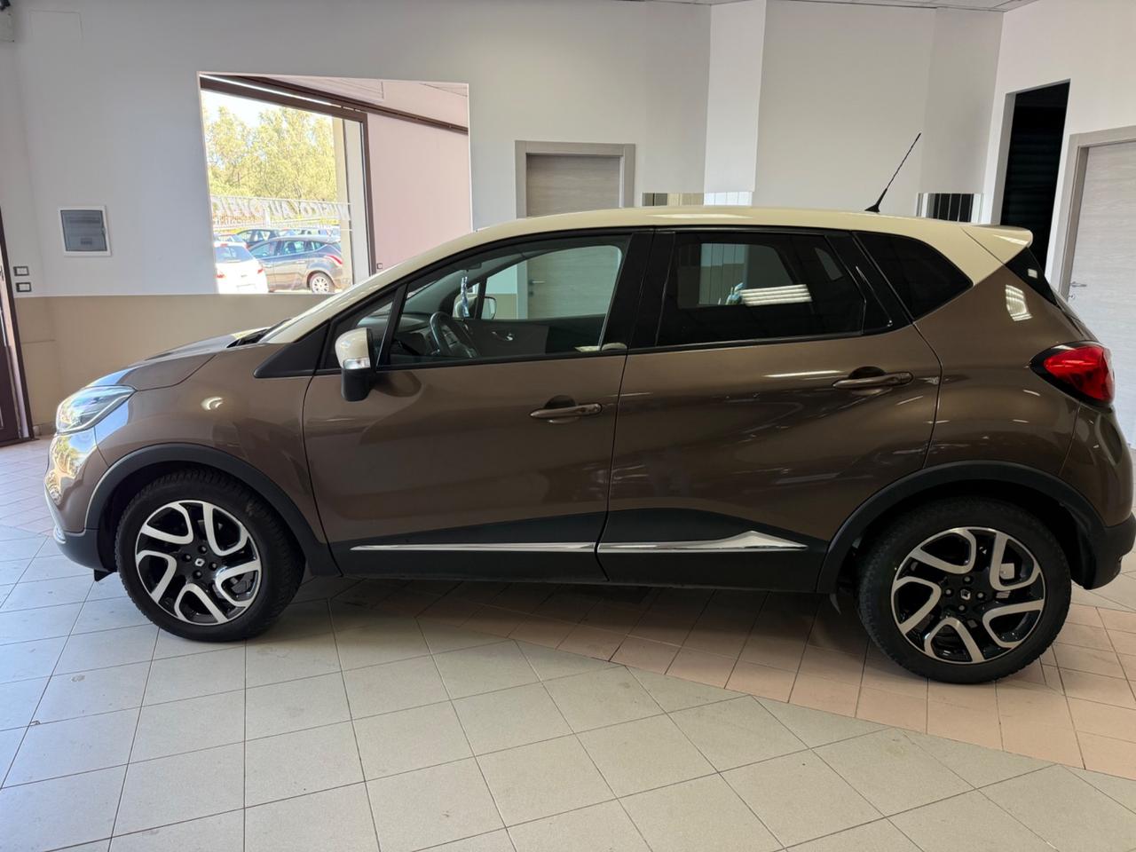 Renault Captur 1.5 dCi 8V 90 CV EDC Energy R-Link