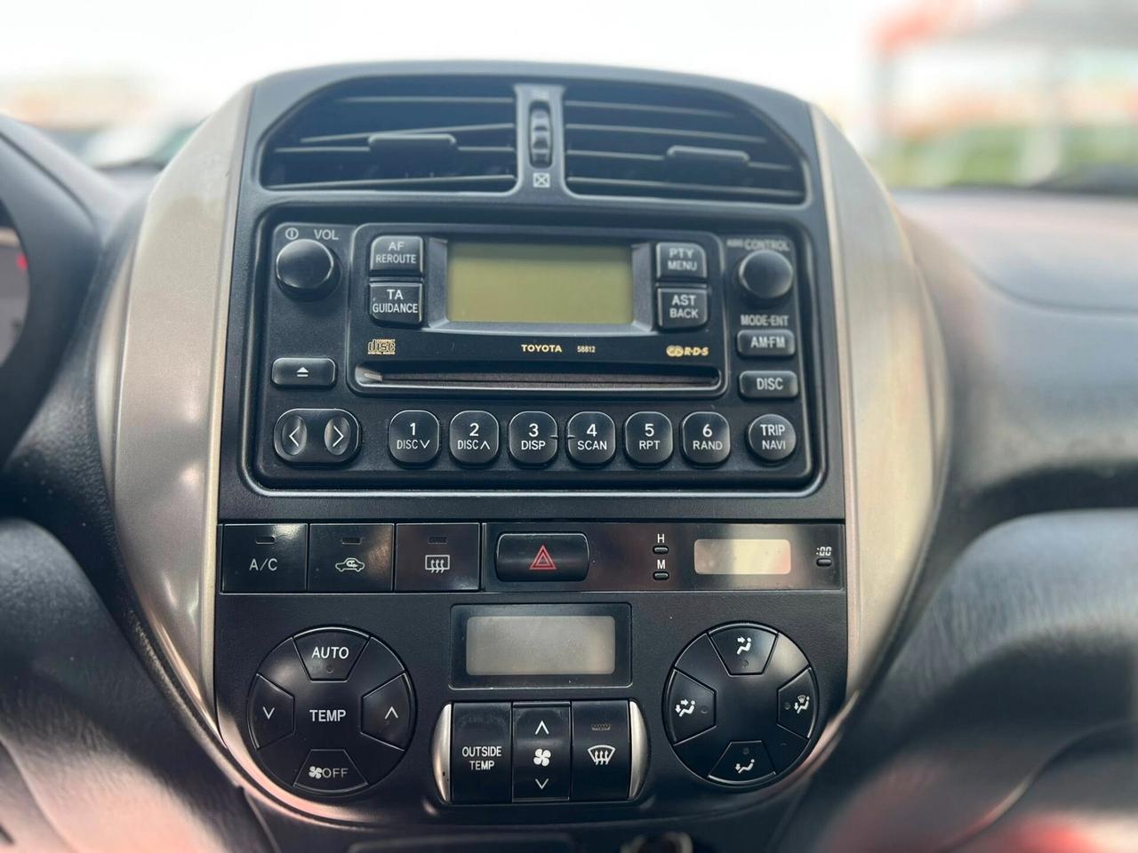 Toyota RAV 4 RAV4 2.0 Tdi D-4D cat 5 porte Sol