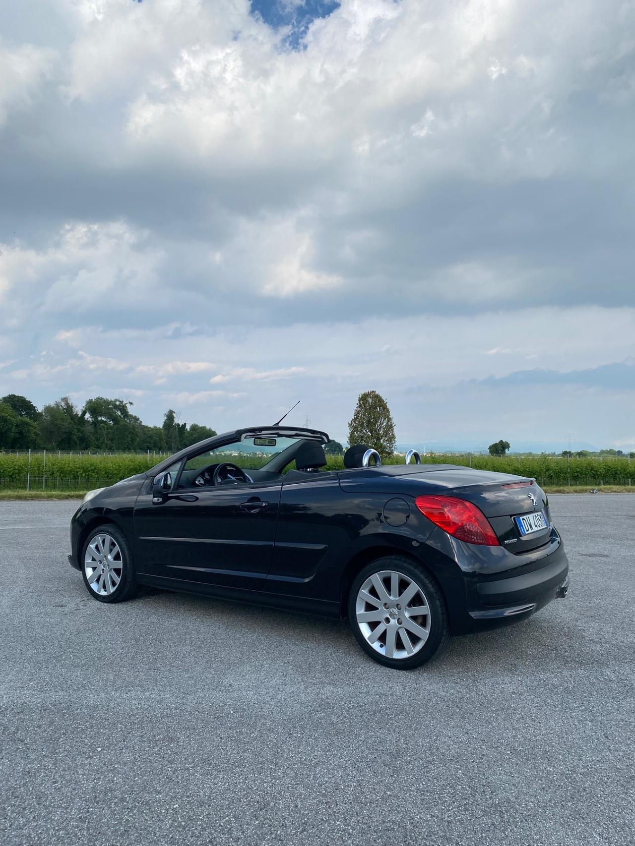 Peugeot 207 1.6 VTi 120CV CC Féline