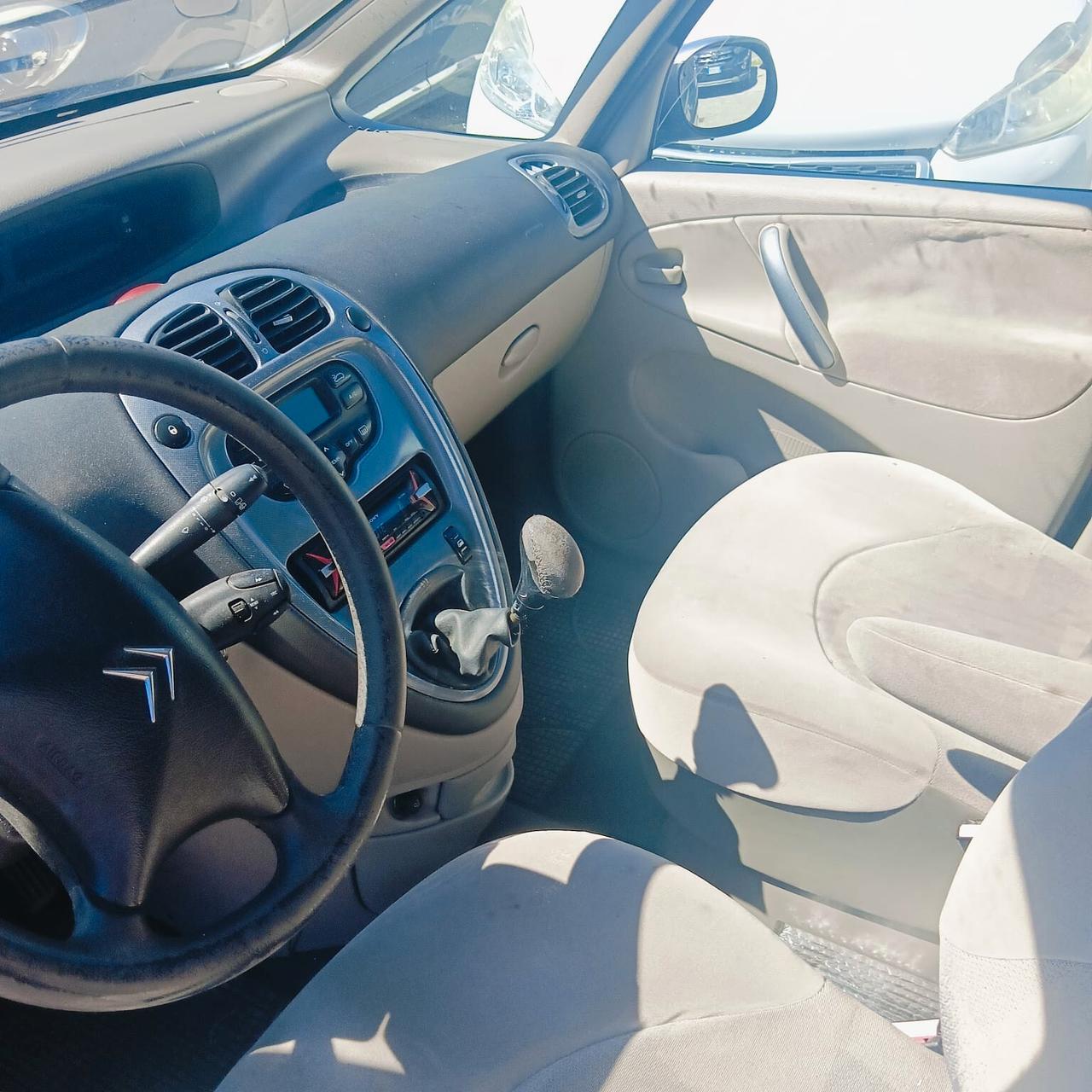 Citroen Xsara Picasso 2.0 HDi Combi