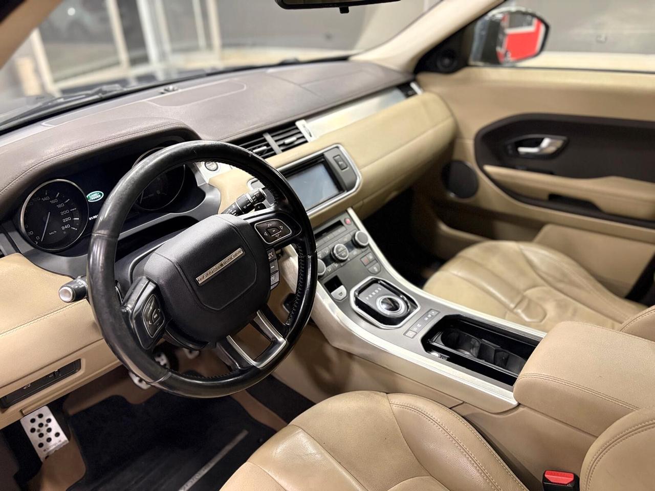 Land Rover Range Evoque 2.2 TD4 5p. Dynamic