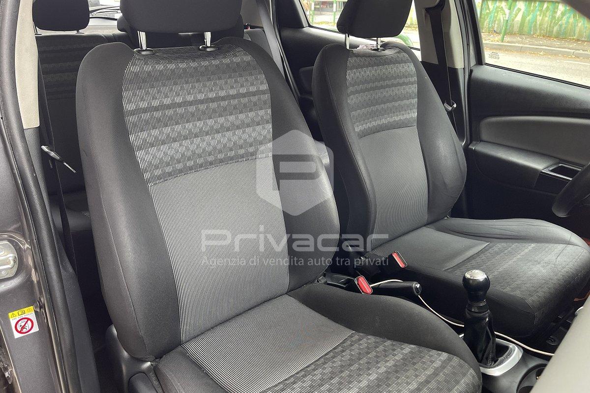 TOYOTA Yaris 1.0 5 porte