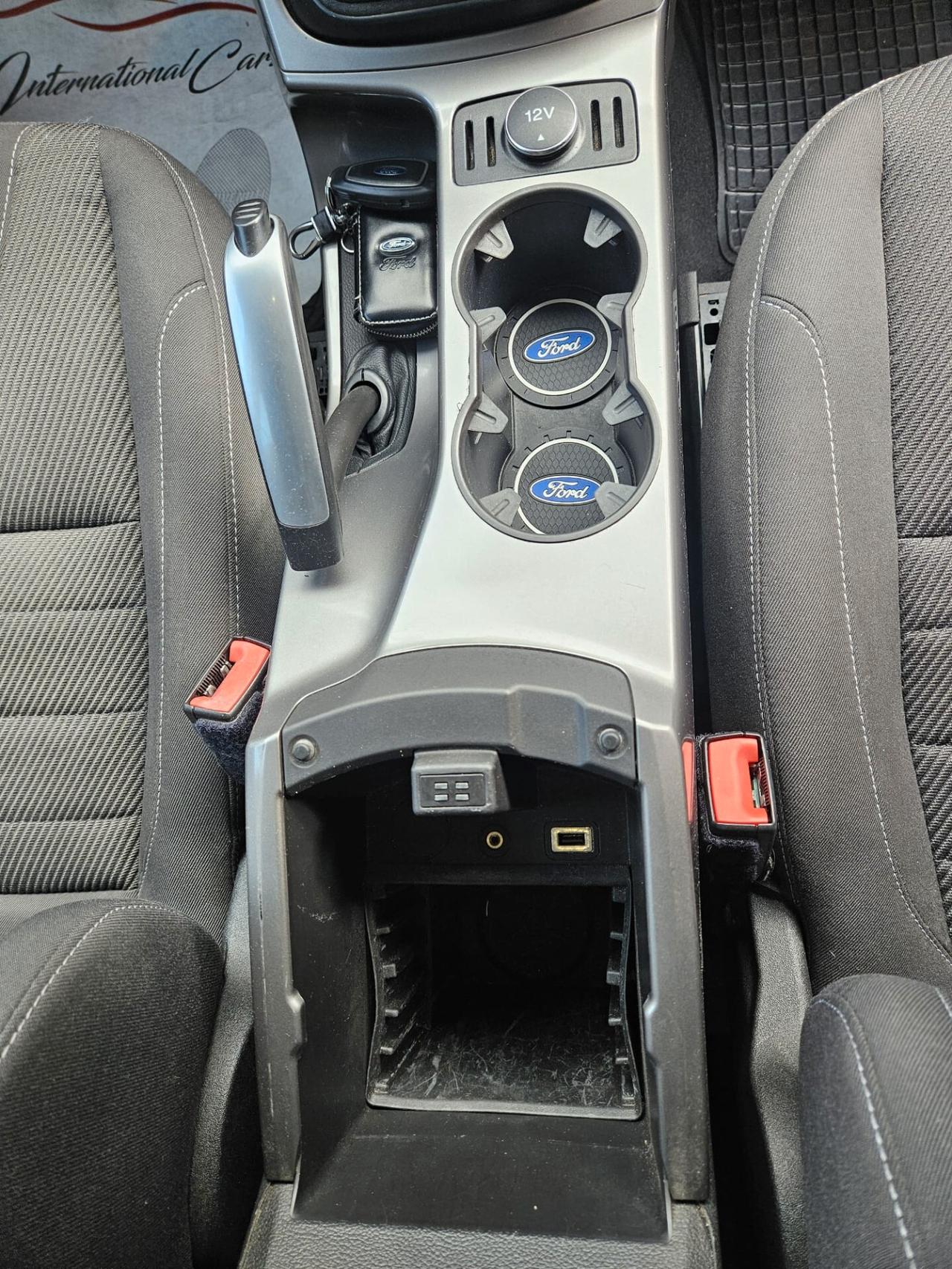 Ford Kuga 2WD 2.0 88kw 120cv FULL