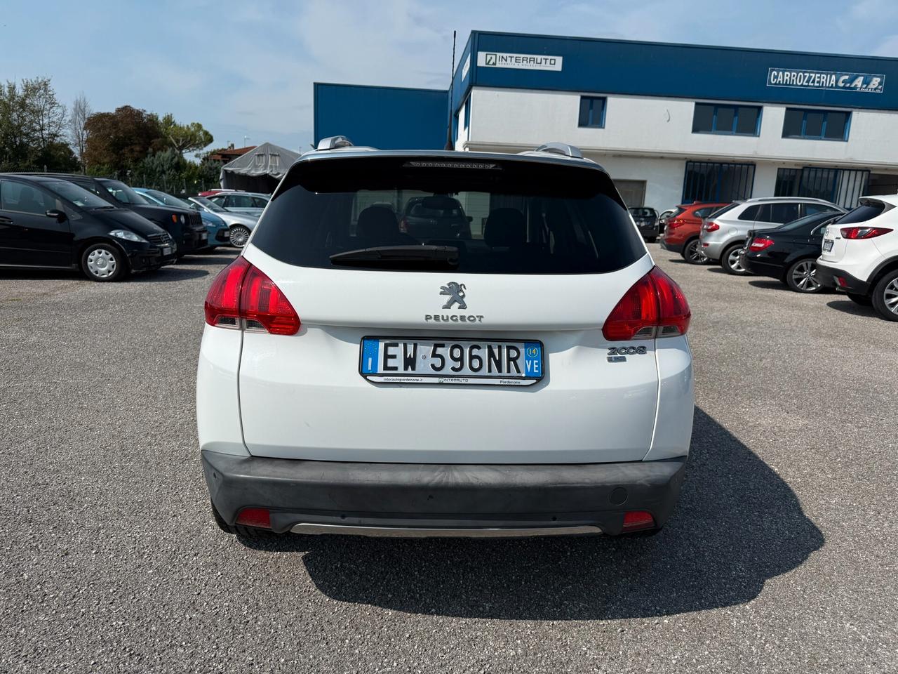 Peugeot 2008 1.6 e-HDi 115 CV Stop&Start Allure