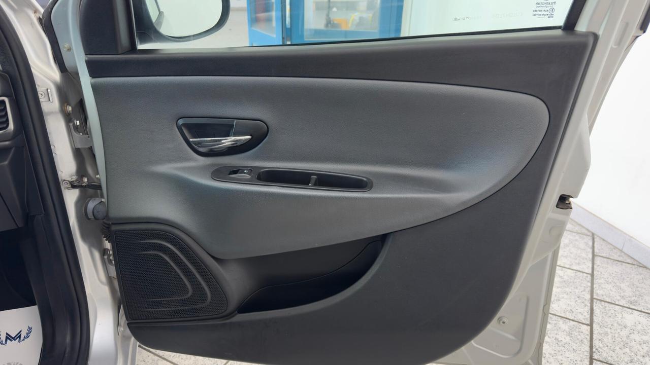 Lancia Ypsilon 1.3 MJT 16V 95 CV 5 porte S&S Platinum