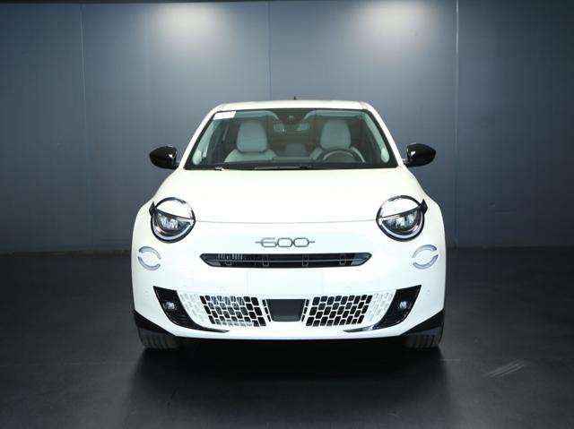 FIAT 600 Hybrid 110 CV DCT MHEV La Prima