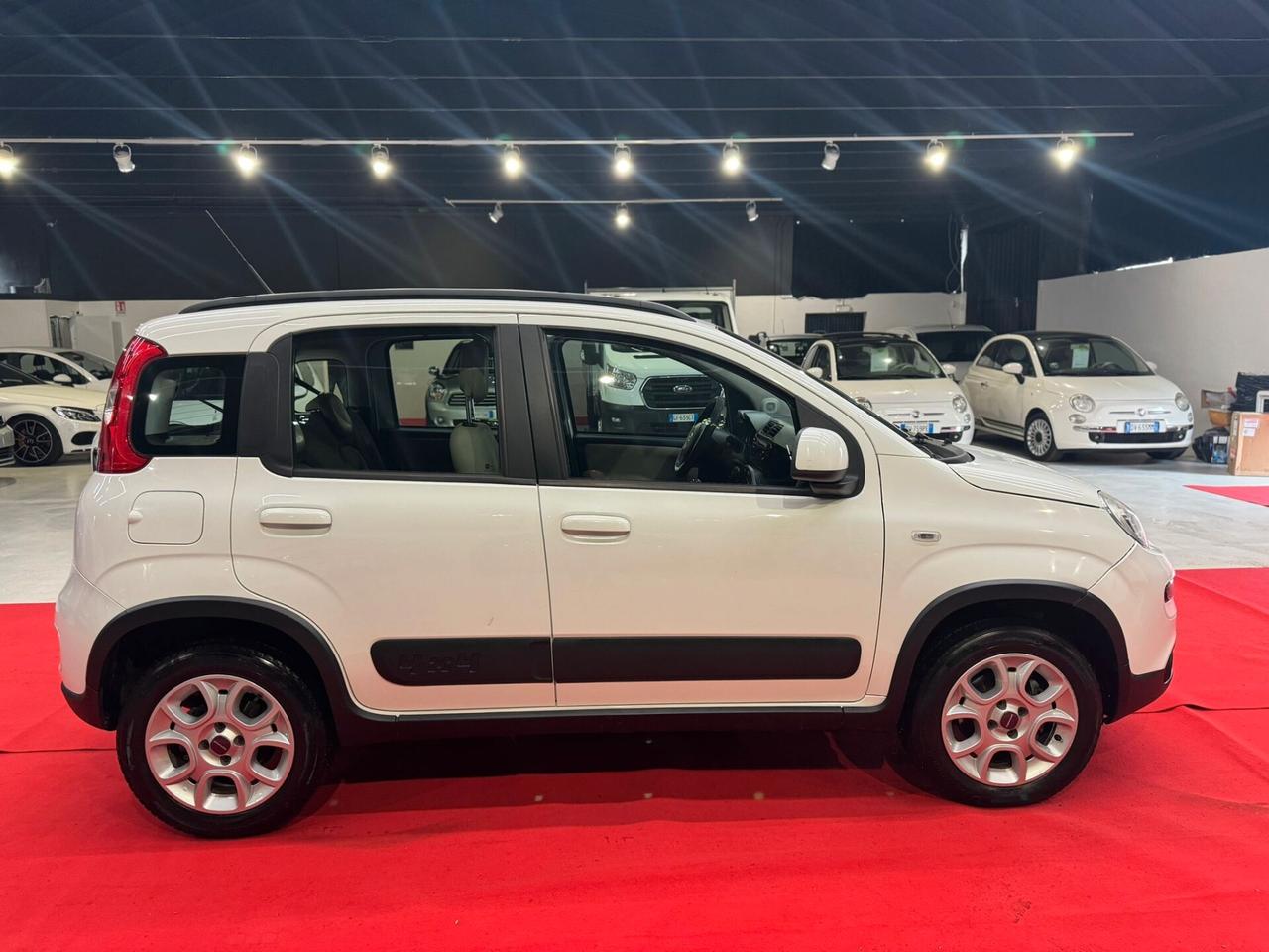 FIAT PANDA 4X4 NEOPATENTATI GANCIO TRAINO