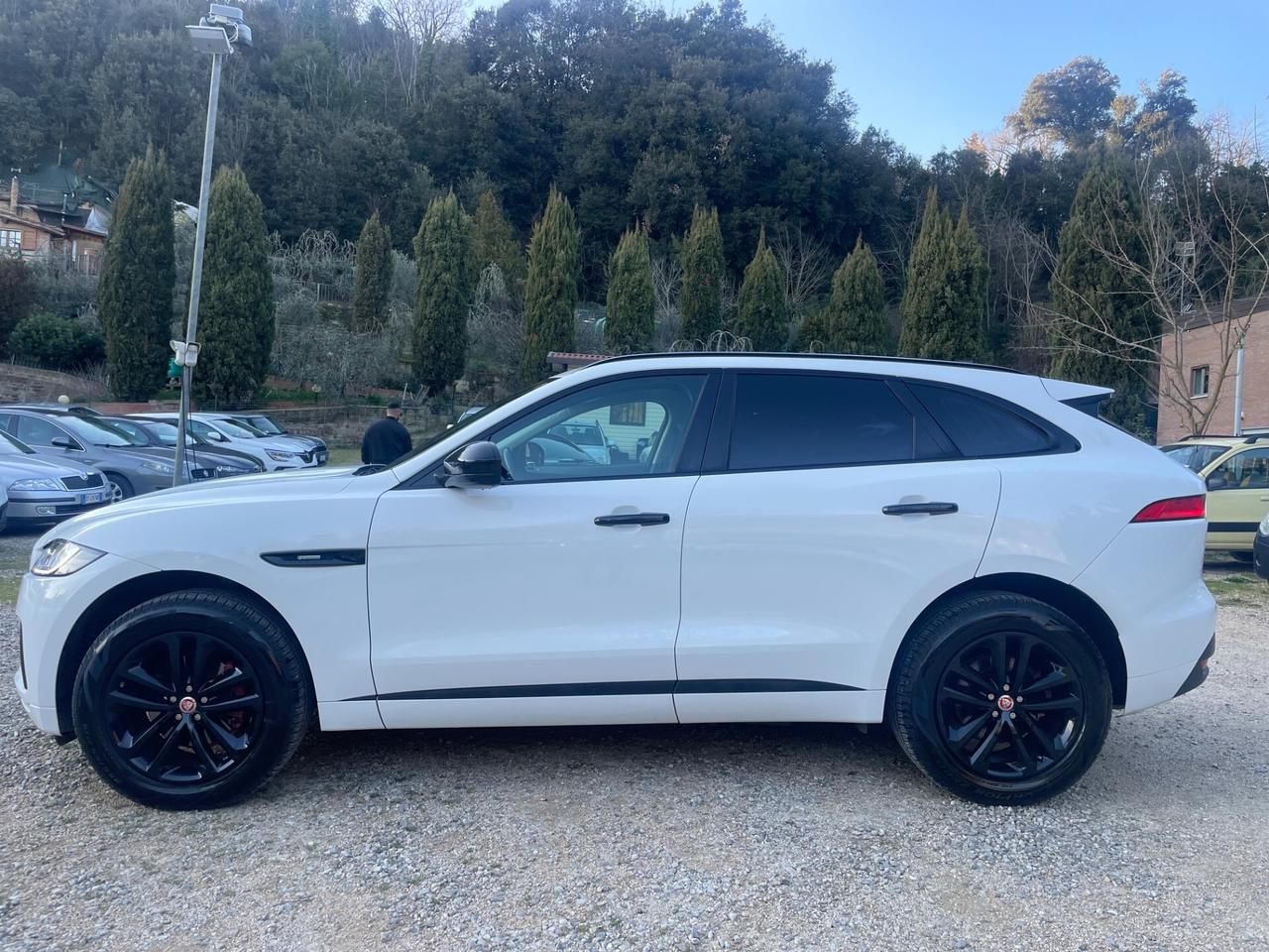 Jaguar F-Pace 2.0 D 180 CV AWD aut. Portfolio