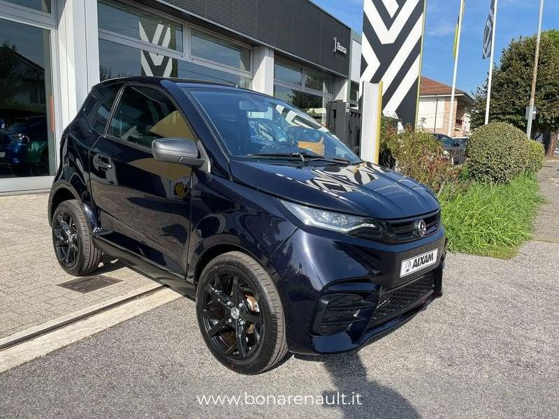 Aixam City City Sport TABLET Apple CarPlay e Android Auto Wireless