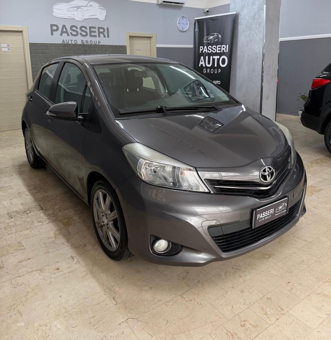 Toyota Yaris 1.4 D-4D 5 porte Lounge