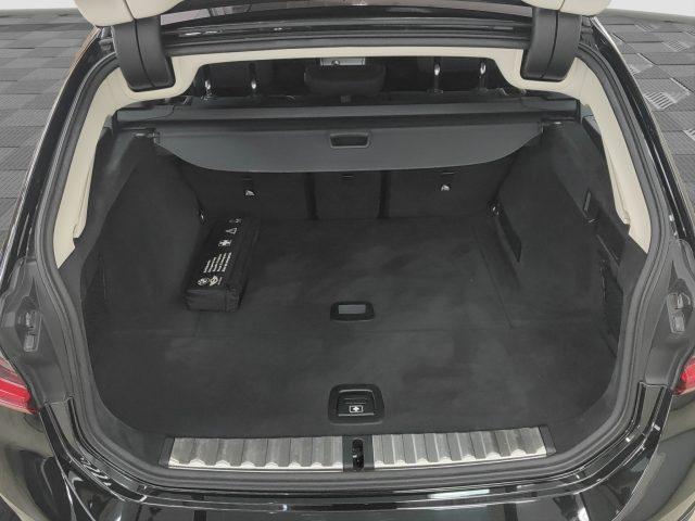 BMW 320 Serie 3 (G20/G21) d Touring Business Advantage a