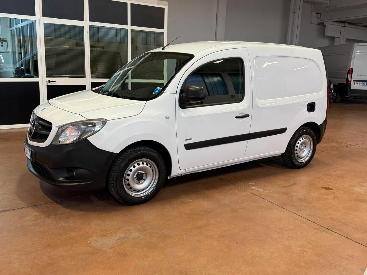 MERCEDES Citan 1.5 109 CDI autocarrro
