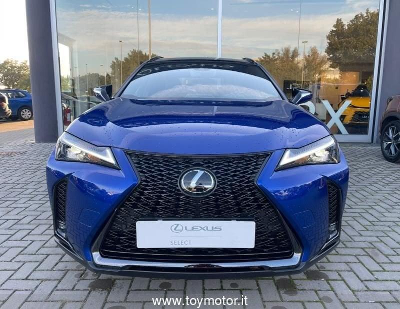 Lexus UX Hybrid Design