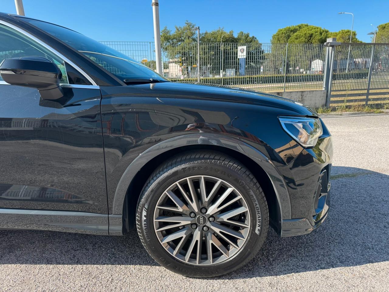 Audi Q3 SPB 150cv TDI S tronic Tetto Apribile