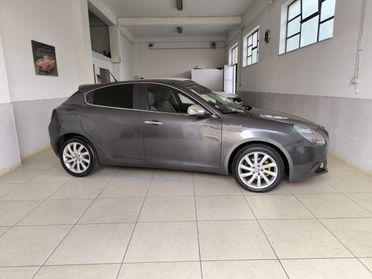 ALFA ROMEO Giulietta 1.6 JTDm-2 105 CV Distinctive