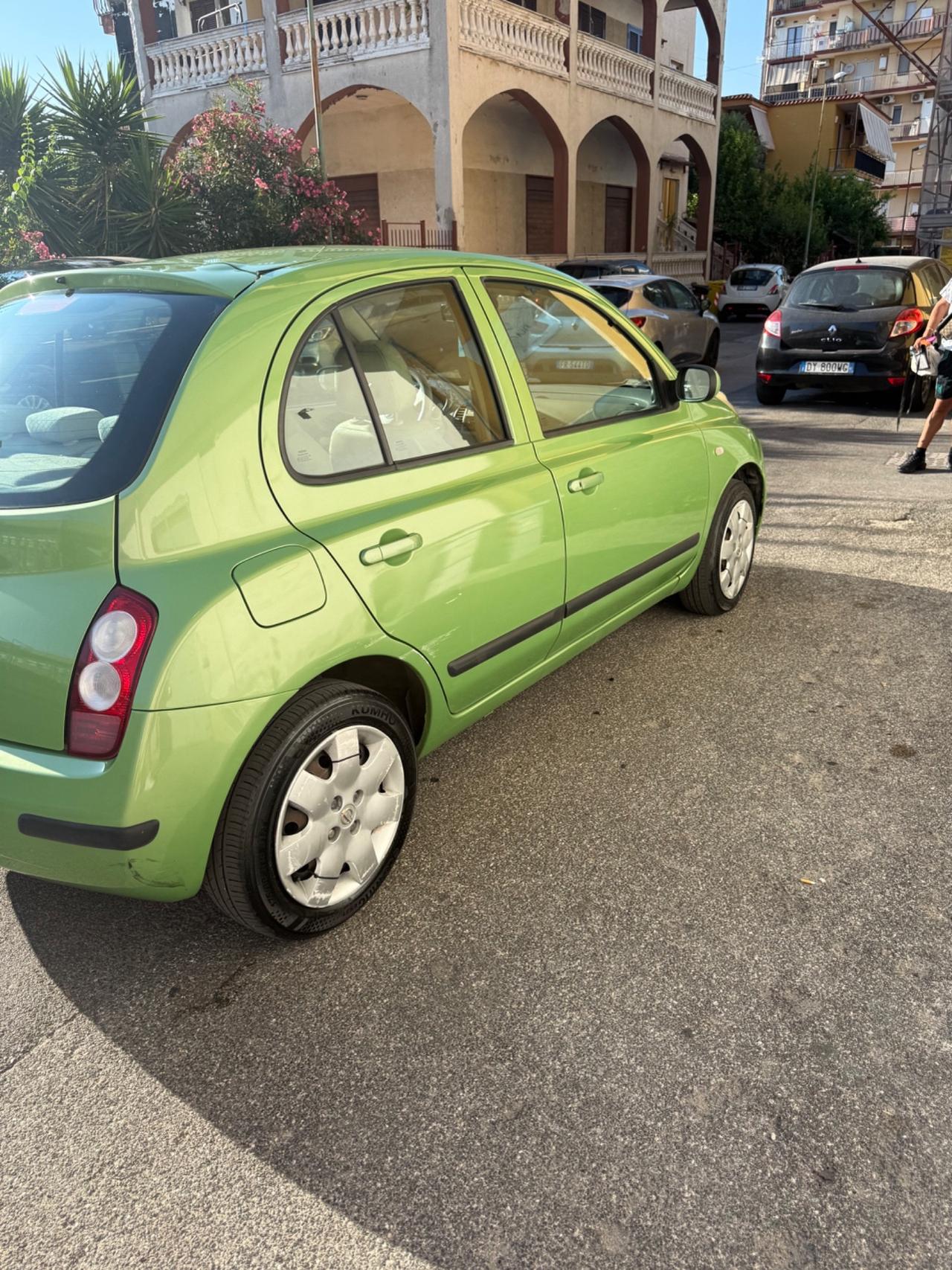 Nissan Micra 1.2 16V 5 porte Visia