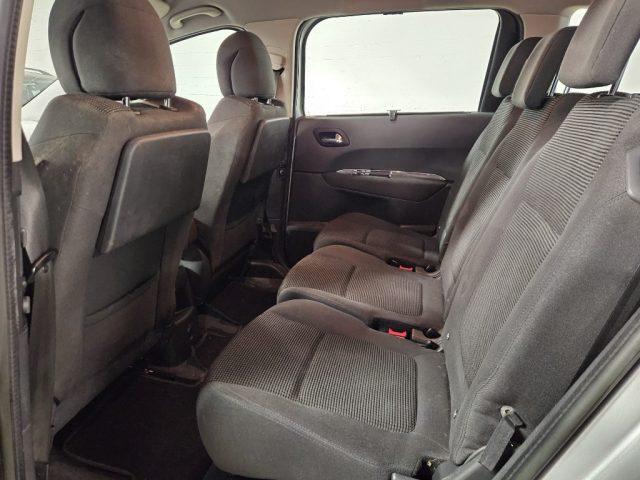 PEUGEOT 5008 1.6 e-HDi 115CV Stop&Start ETG6 7POSTI