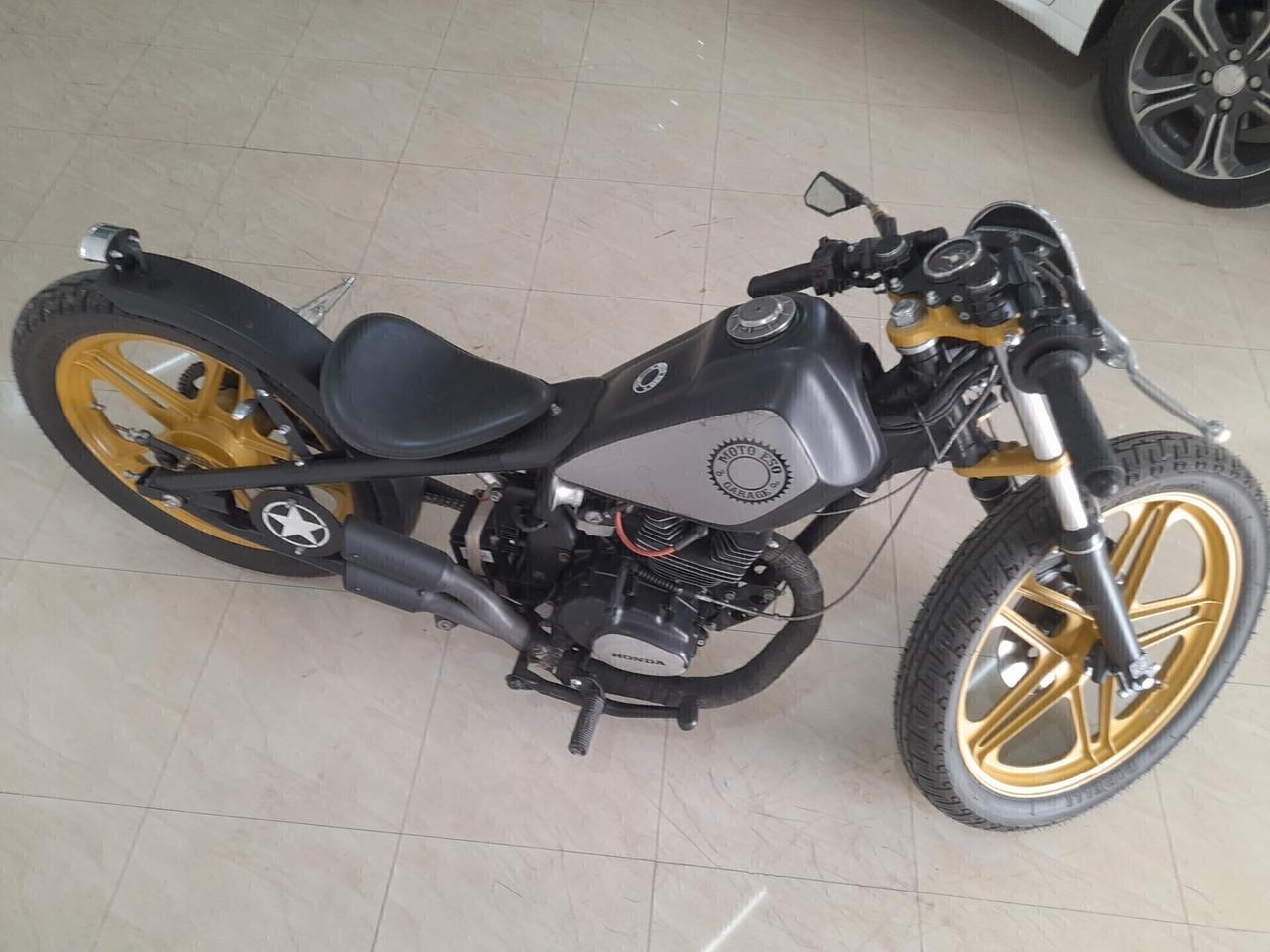 Honda CN 125 TRENTENNALE