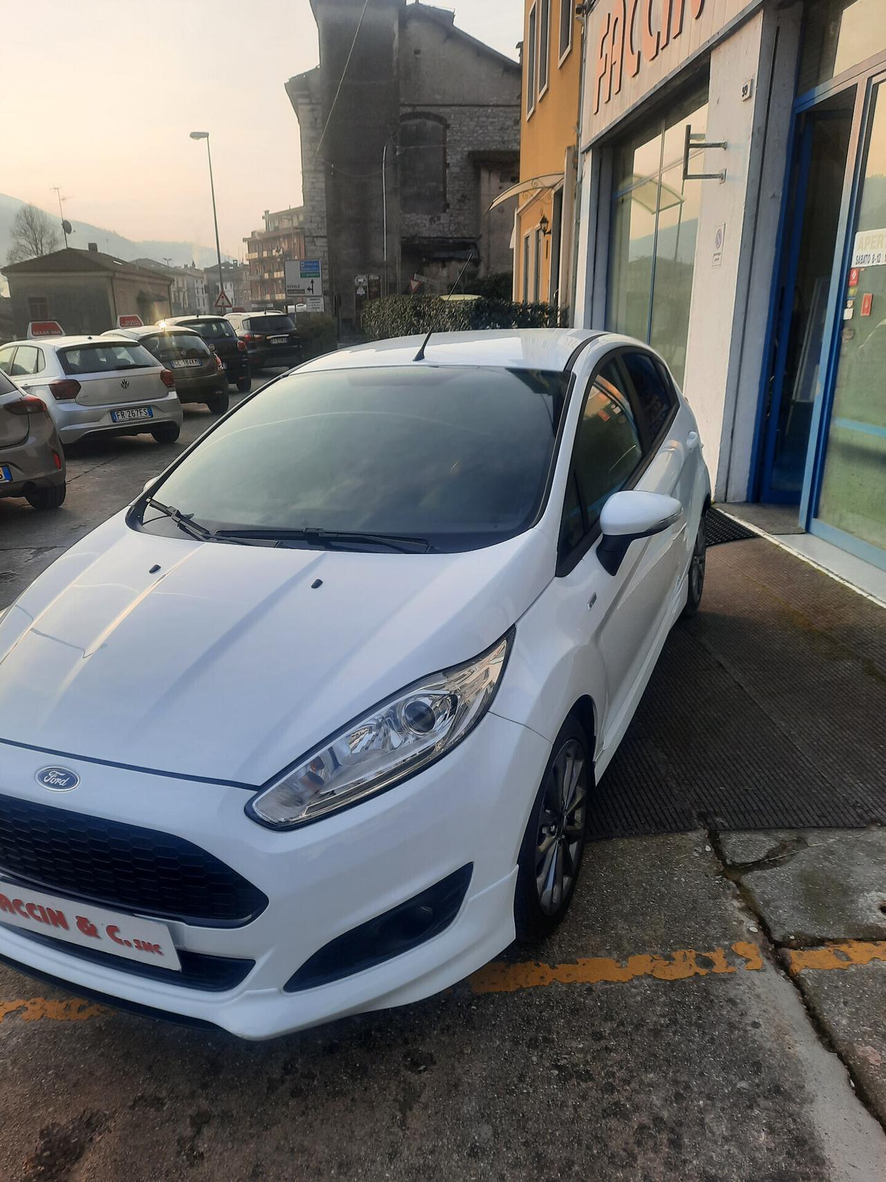 Ford Fiesta 1.5 TDCi 95CV 5 porte ST-Line