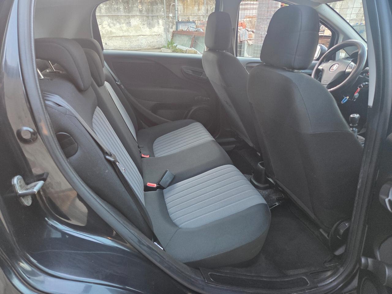 Fiat Punto 1.4 8V 5 porte Natural Power Street