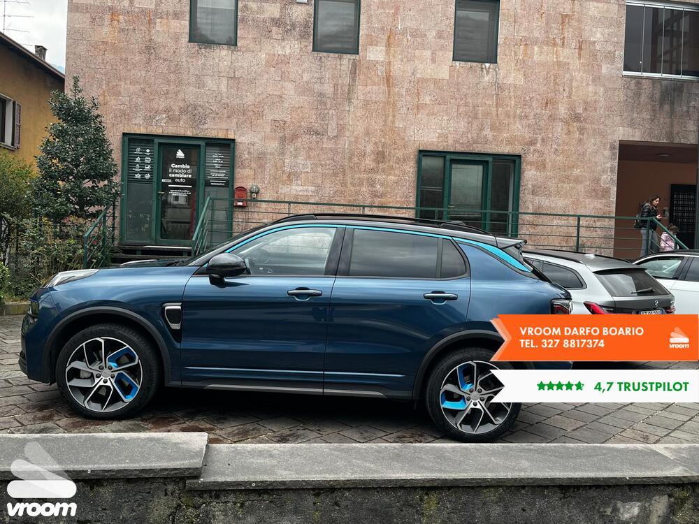 LYNK&CO 01 01 PHEV