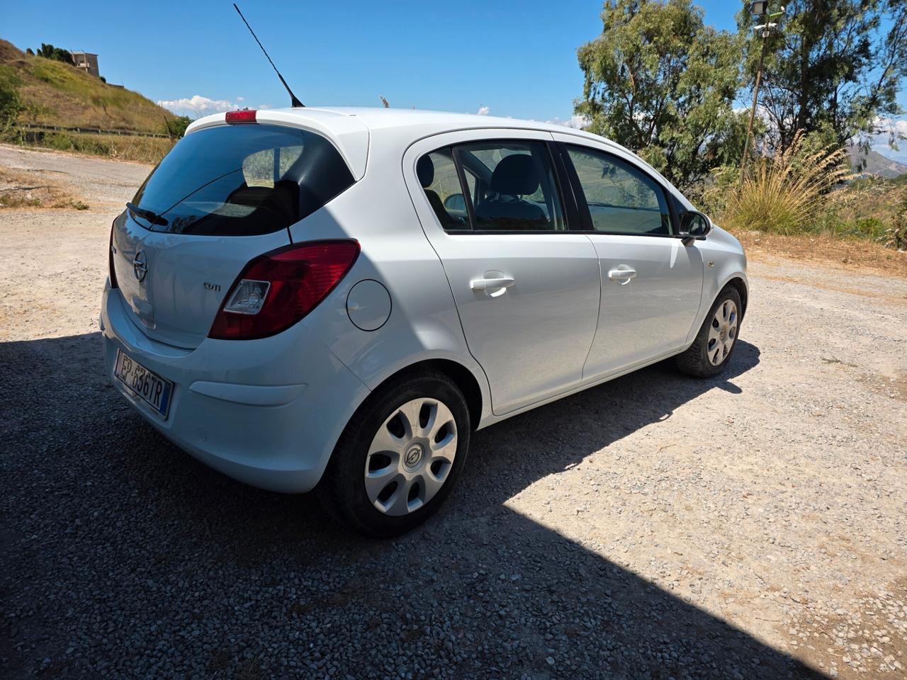 Opel Corsa 1.3 CDTI 75CV 72.000KM