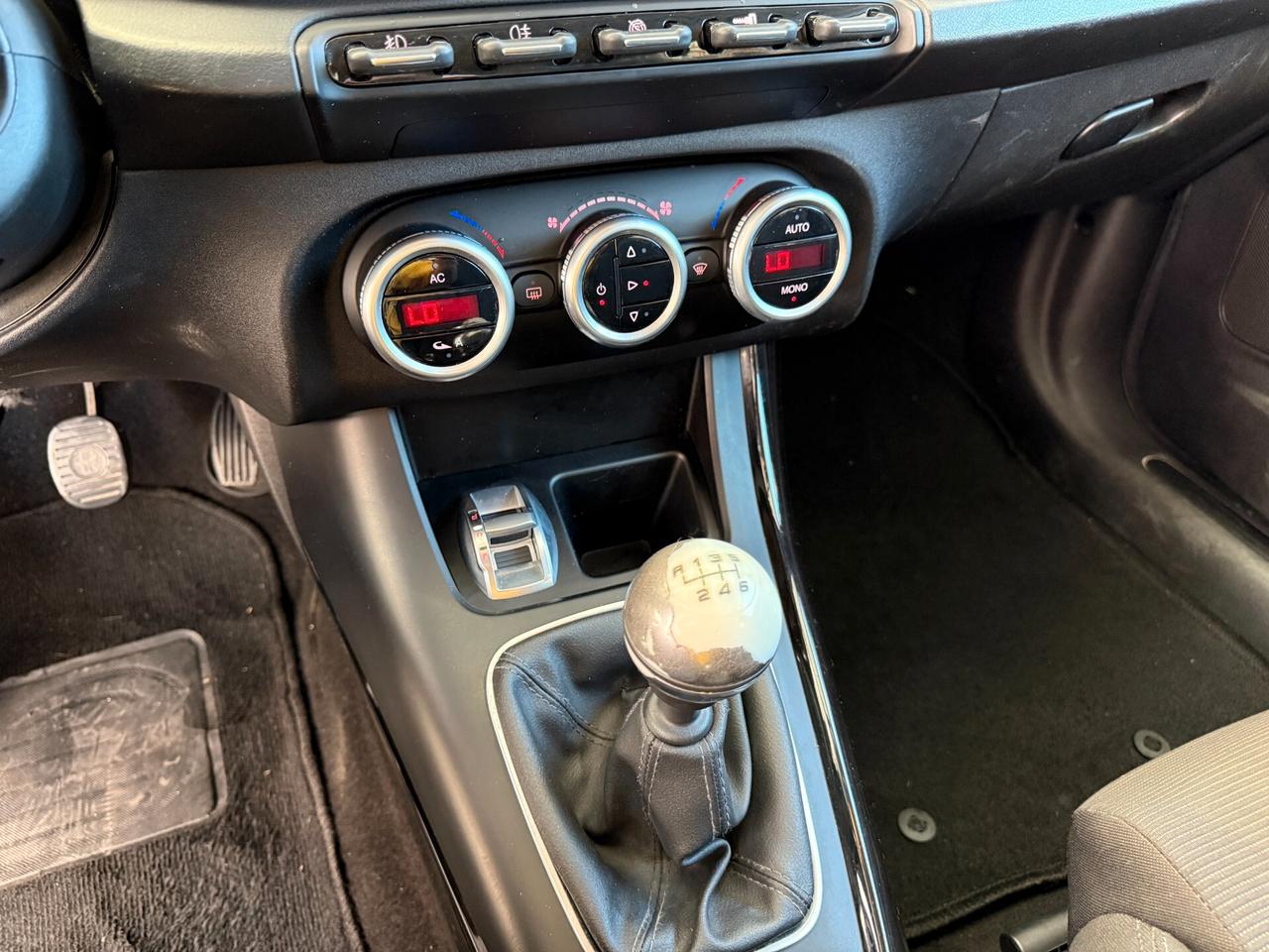 ALFA ROMEO GIULIETTA 2012 1.6 DIESEL MOT. RIFATTO