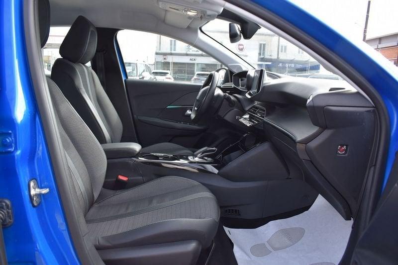 Peugeot 208 motore elettrico 136 CV 5 porte Allure