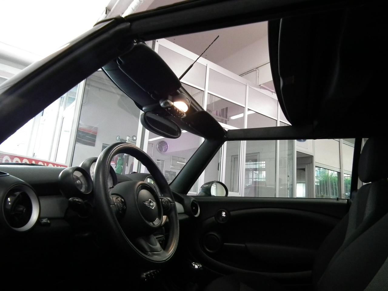 Mini Cooper Roadster CABRIO BZ/GPL NAVI TELEFONO CRUISE KM 96.000 !