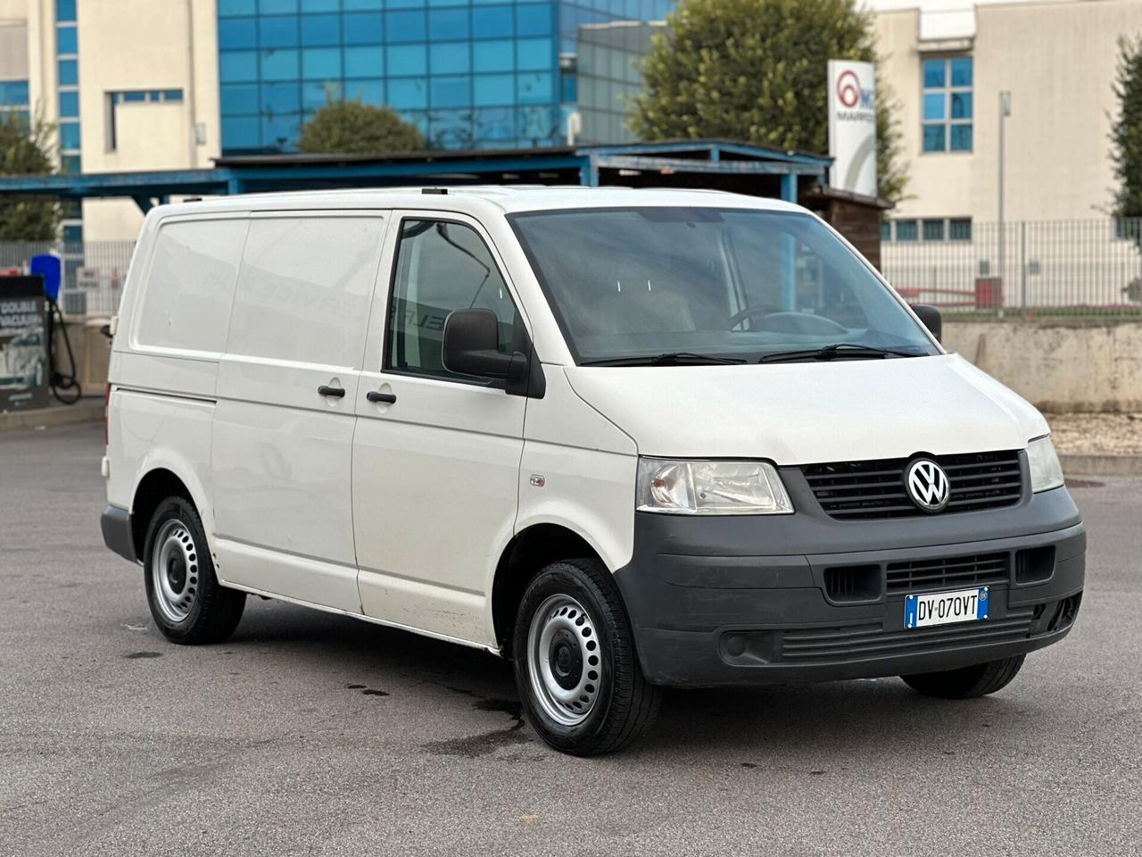 VW TRANSPORTER CON GANCIO TRAINO SUPER PREZZO!