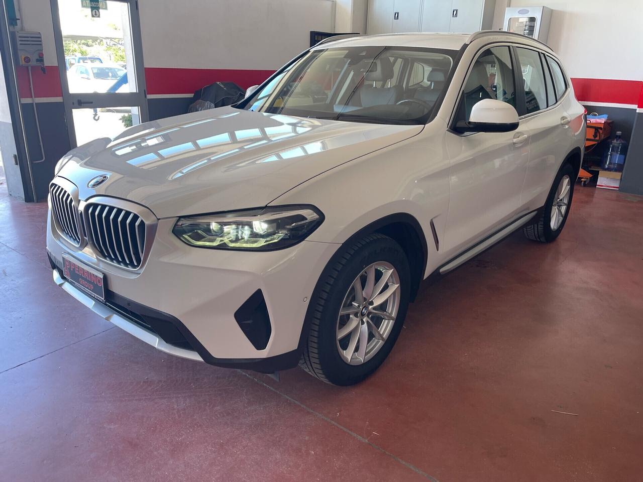 Bmw X3 sDrive18d 48V
