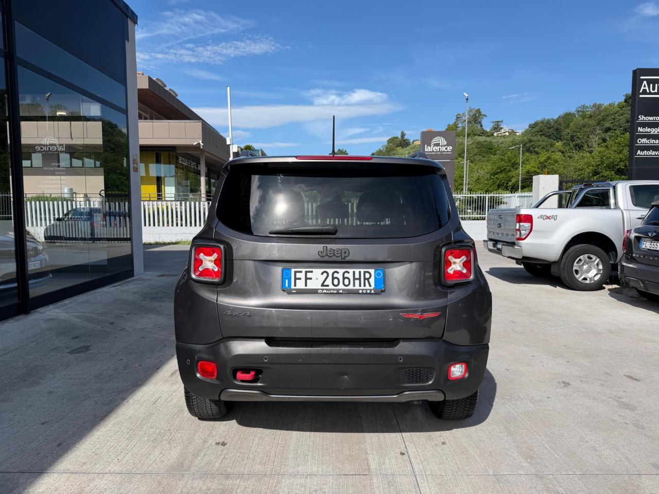 Jeep Renegade 2.0 Mjt 170CV 4WD Active Drive Low Trailhawk