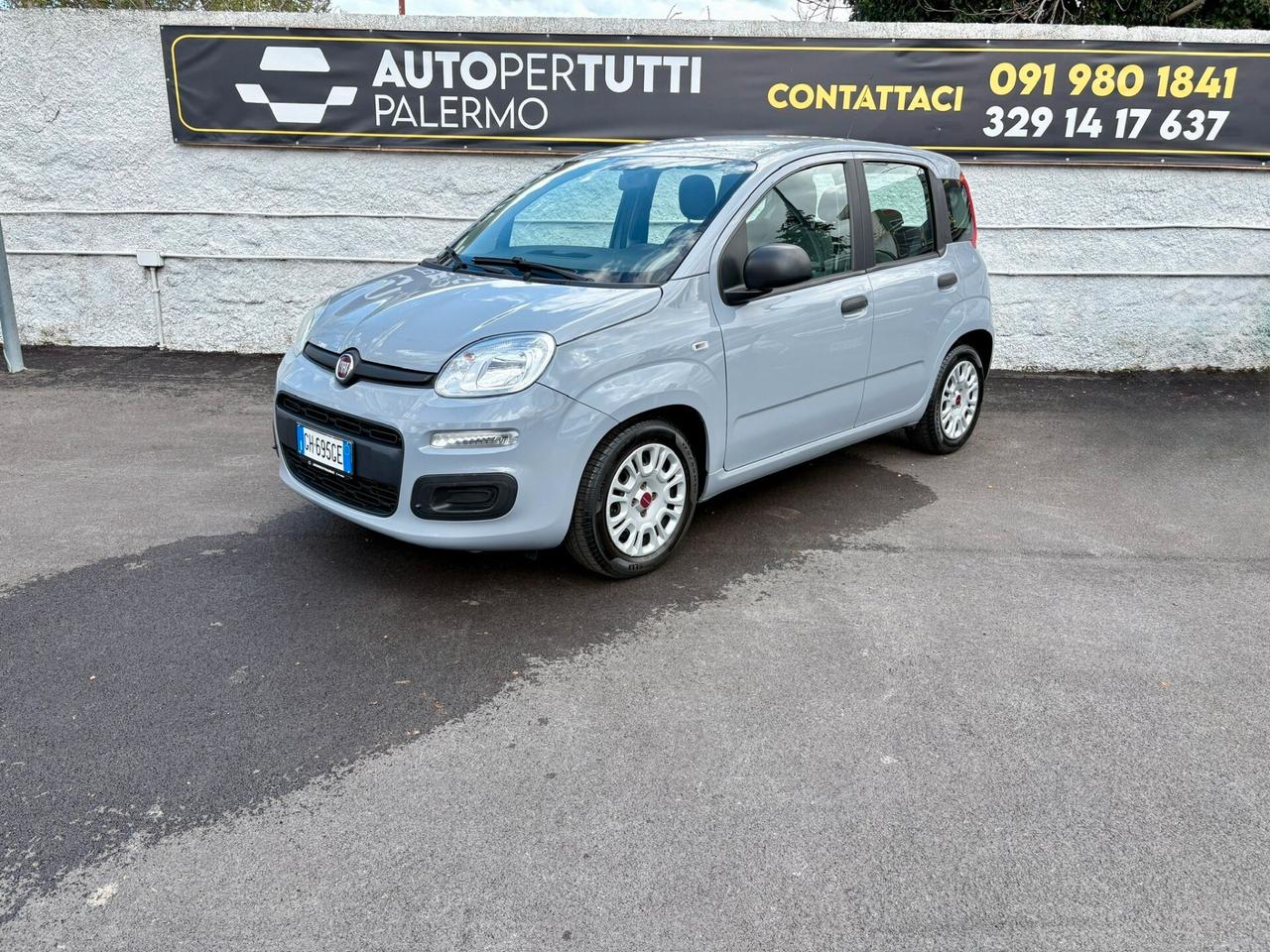 99.000 KM Fiat Panda 1.0 FireFly S&S Hybrid