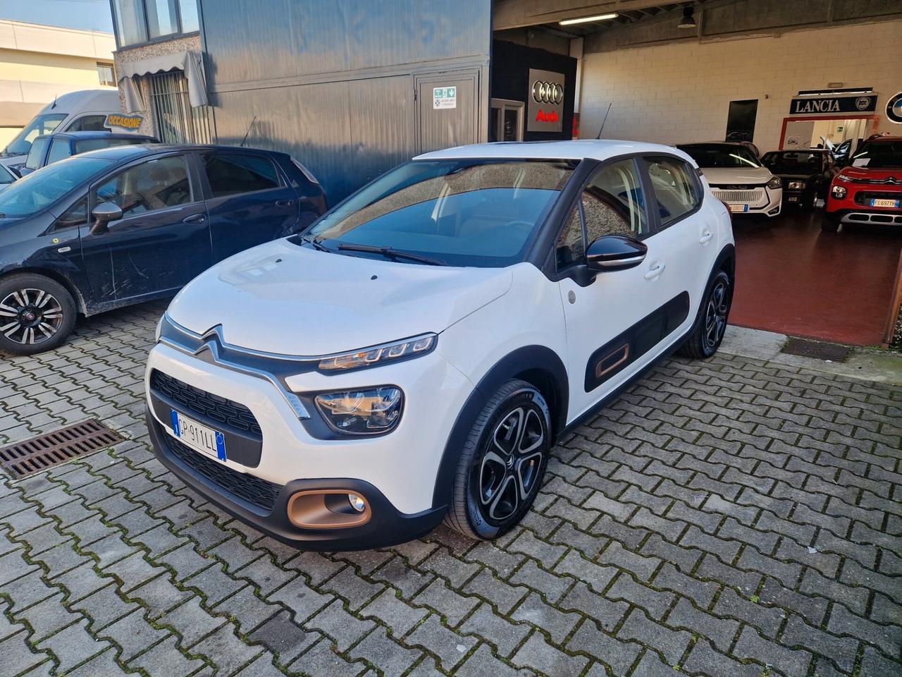 Citroen C3 3A SERIE PURETECH 83 S&S SHINE