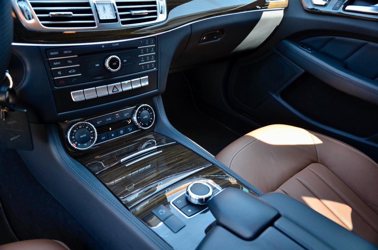 MERCEDES-BENZ CLS 350d PREMIUM AMG LINE 4MATIC 258cv AUTO, UFF ITALIANA, EURO 6B, NAVI, FARI LED, PERMUTE