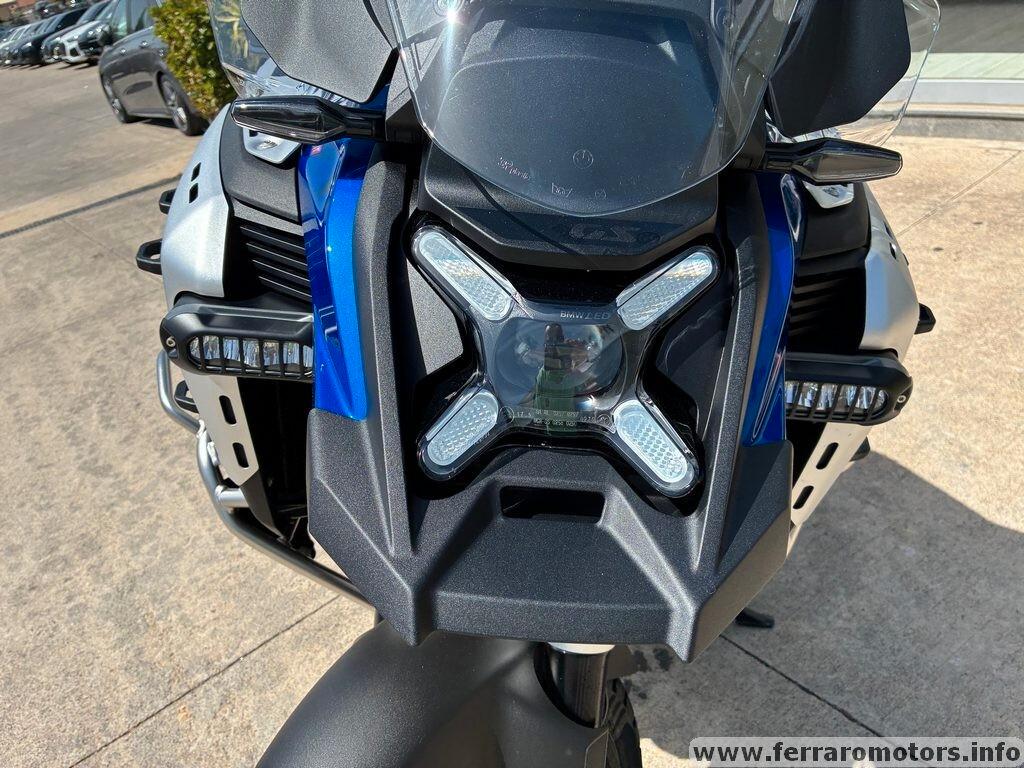 Bmw R 1300 GS adventure trophy a 239 euro al mese