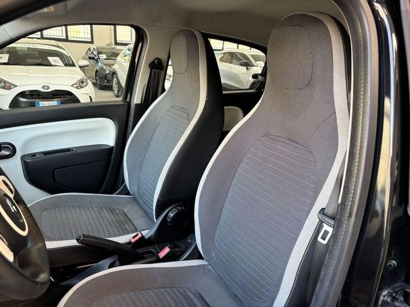 Renault Twingo LIVE 1.2 75cv