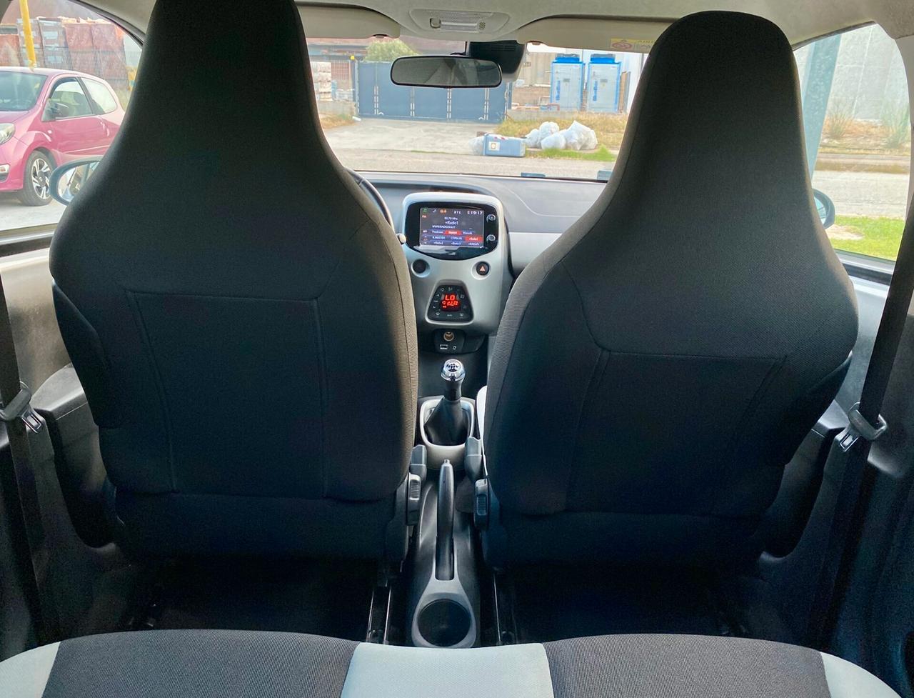 Toyota Aygo 1.0 VVT-i 69 cv. 5 porte X-Cite