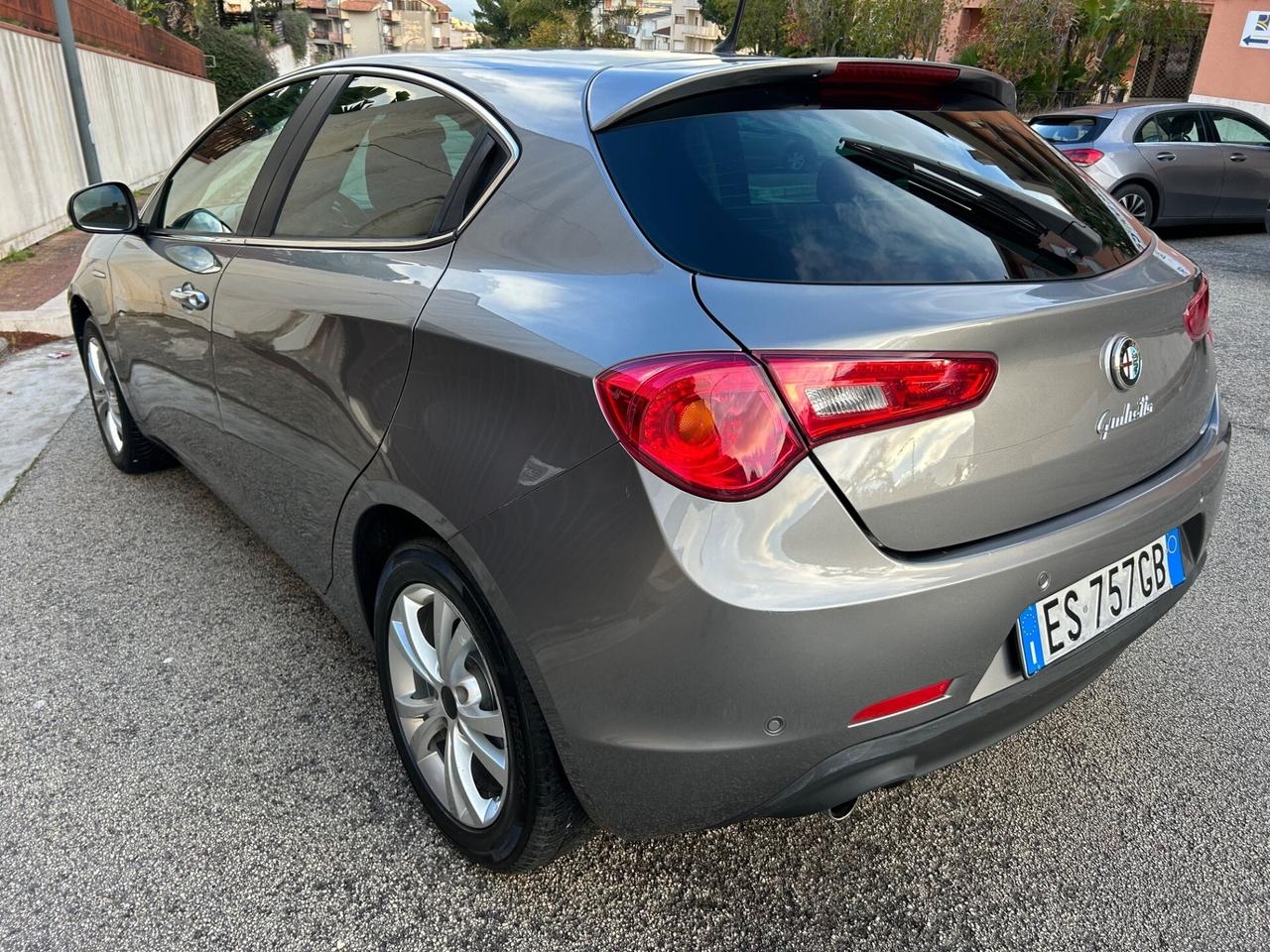 Alfa Romeo Giulietta 1.6 JTDm garanzia 12 mesi