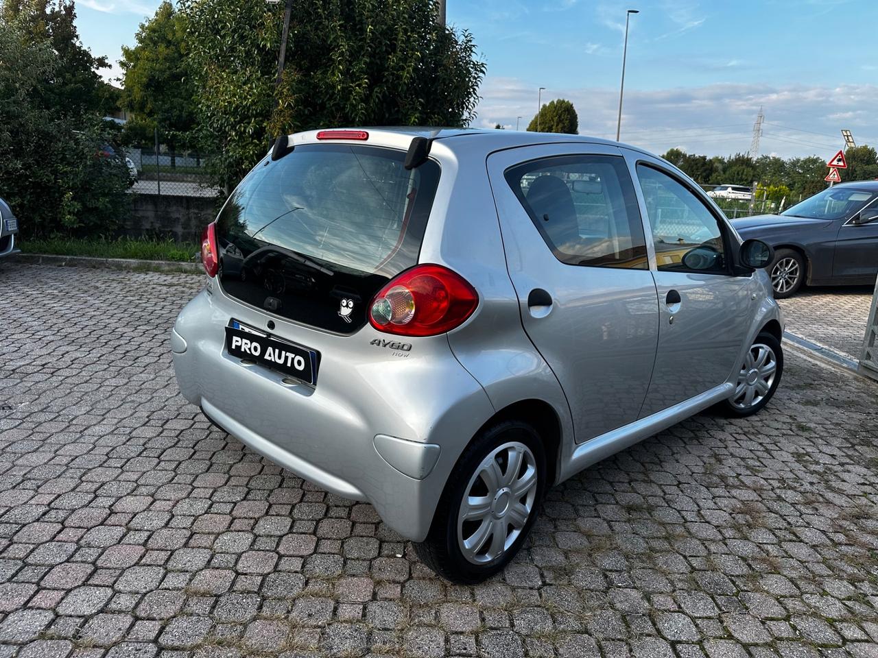 Toyota Aygo 1.0 12V VVT-i 5 porte