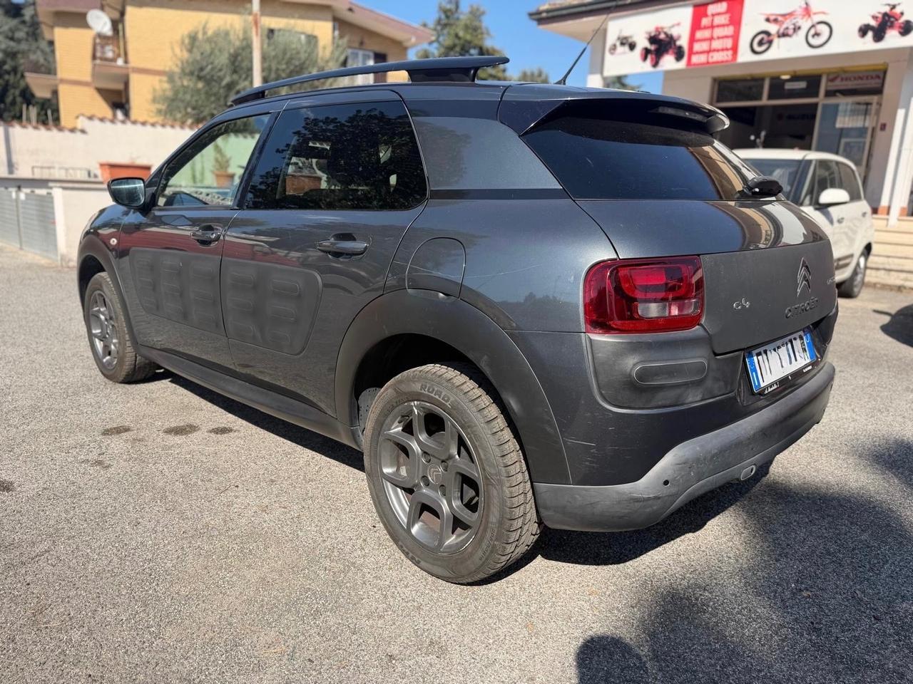 Citroen C4 Cactus BlueHDi 100 Shine