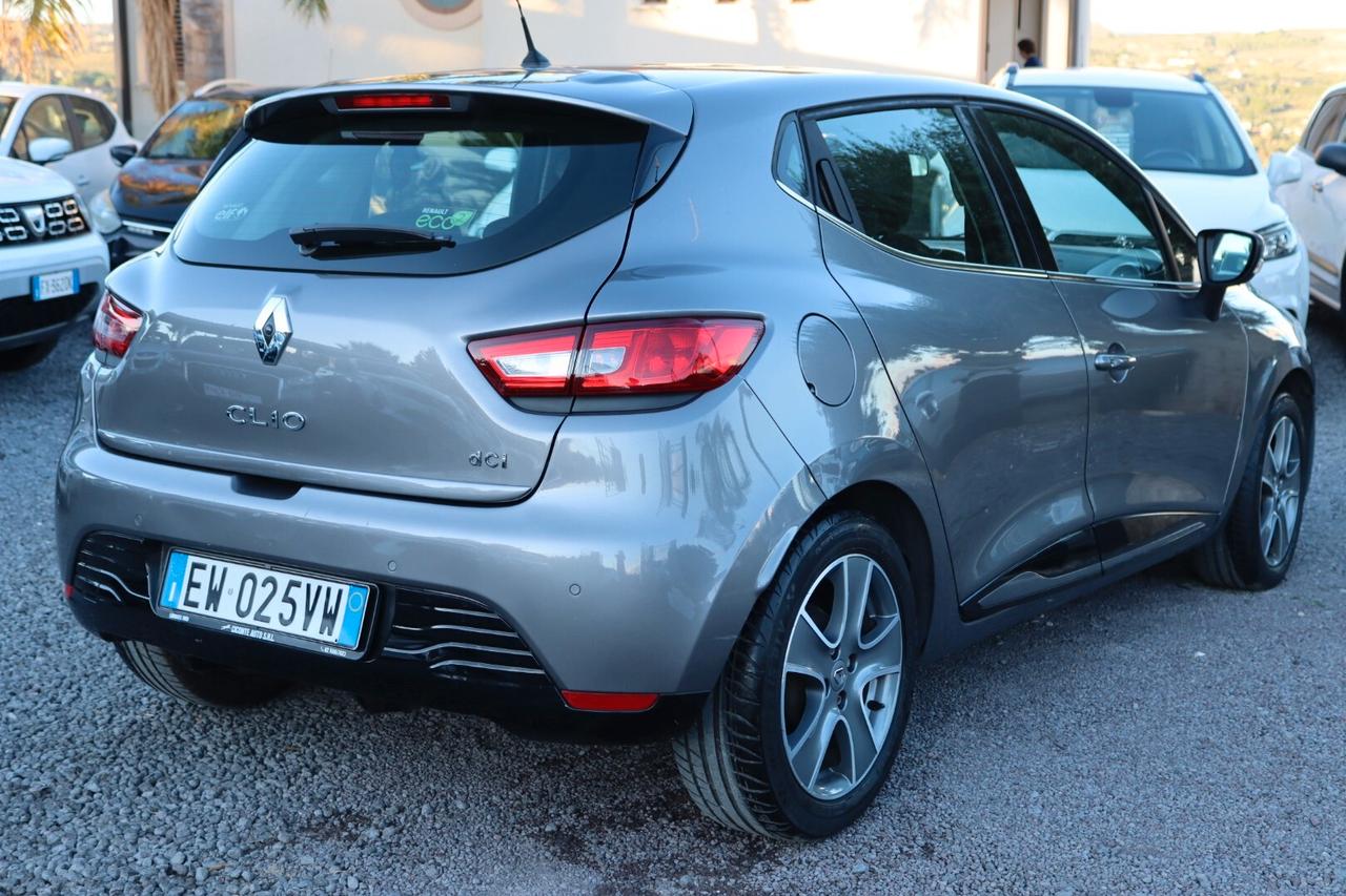 Renault Clio 1.5 dCi 8V 75CV 5 porte Costume National